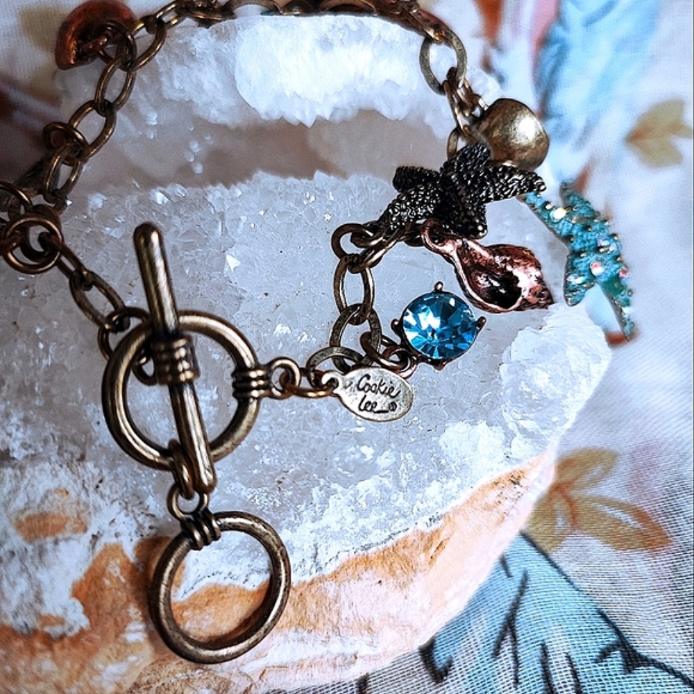 Cookie Lee Brass Copper Seashell Marine Life Rhinestones Starfish Bracelet - Picture 2 of 11
